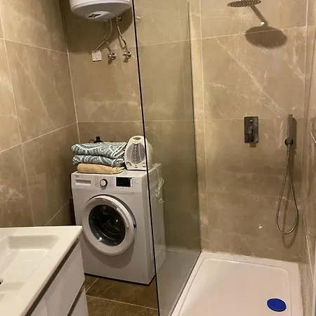 Apartamento One Beautiful Bedroom Flat In *